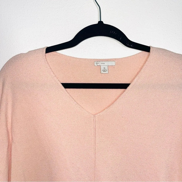 Cato Light Pink Front Seam V-neck 3/4 Sleeve Sweater Small Women’s - Picture 2 of 10